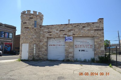 2014-36-06 Castle Carwash by Rob Medlin