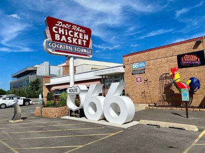 2024-06 Willowbrook - Dell Rea's chicken basket by Elaine Hamilton Stonich 1