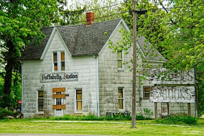 2023 McLean IL - Puffabelly Station Antiques and Book Store by Riverview photography