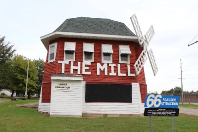 2016-10 Lincoln - The Mill 1