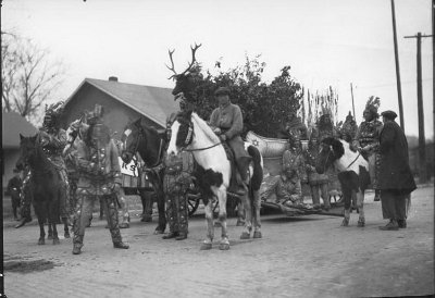 1923 - 11 Hard road celebration in Lincoln (2)