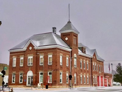 2022-12-26 Lincoln City Hall by Penny Black