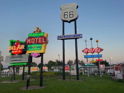 2024-05-21 Springfield - Legends Neon Park by Bryant Caldwell (3)