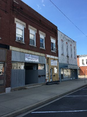 2019 Girard - Deck's drugstore (5)