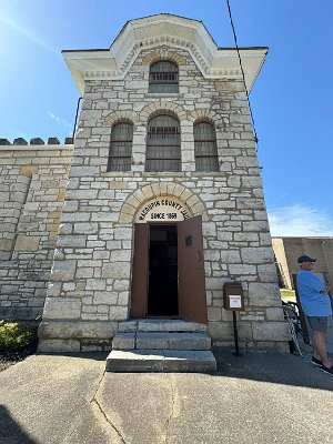 2024-05-22 Carlinville - Macoupin prison by Casey Claypool