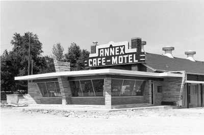 19xx Litchfield - The Annex (formerly Rut's corner) 2