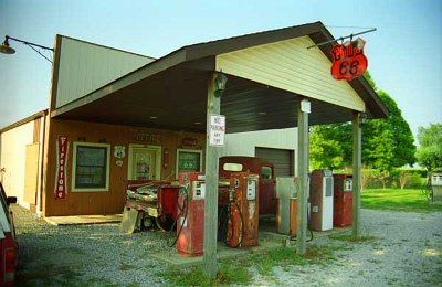 2005 Henry's Rabbit Ranch by Frank Footer