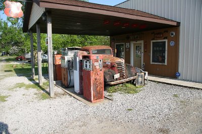 2008 Henry's Rabbit Ranch 1