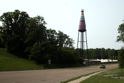 2020 Largest catsup bottle