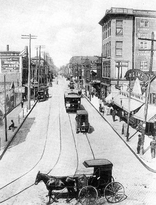 1905 East St. Louis