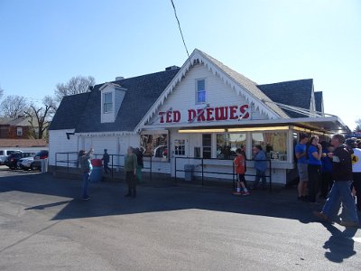 2015-04-04 Ted Drewes (2)