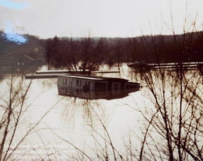 1982-12 Times Beach flood by Snadi Aulls Baysinger (11)