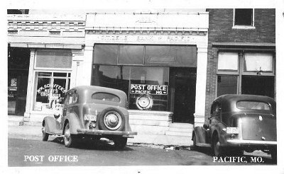 194x Pacific - Postoffice at 115 W. Louis street