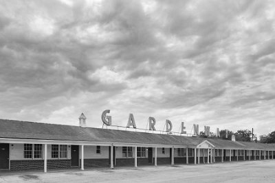 2017 Gardenway motel