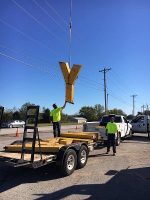 2021-10-18 Gardenway sign is removed 1