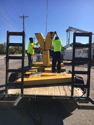 2021-10-18 Gardenway sign is removed 2