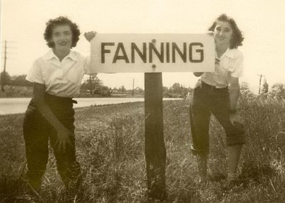 1947 Fanning (Marina Espen and Louise Vitali)