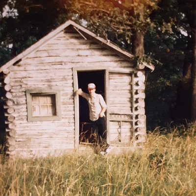 1985 John's modern cabins