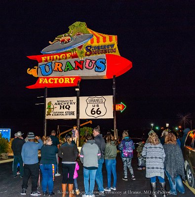 2018-10-19 Uranus sign lighting ceremony 2