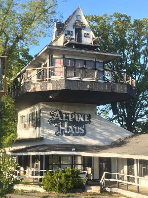 2021-05 Alpine Haus 2