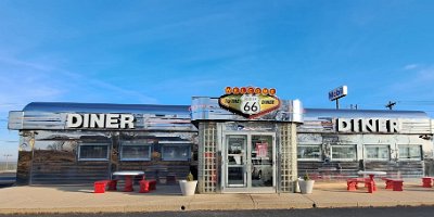 2023 St. Robert - Route66 diner by Wanda Helms Phillips (2)