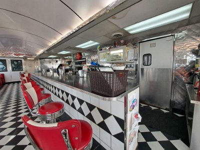 2023 St. Robert - Route66 diner by Wanda Helms Phillips (3)