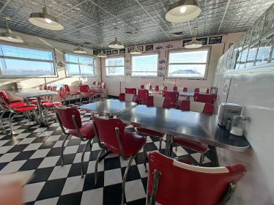 2023 St. Robert - Route66 diner by Wanda Helms Phillips (5)