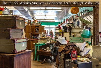 2017 Lebanon - Wrinks Market 4