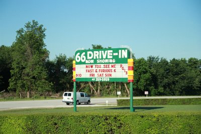 2013-06-19 Route66 Drive Inn (1)