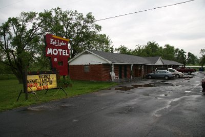 201x Carthage - Kel-Lake motel (2)