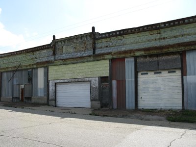 2009 Front street garage (3)