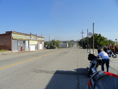 2011 Front street garage (2)