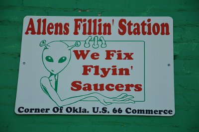 2016-09-07 Commerce - Alien Filling Station (6)