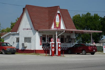 2014-08-27 Commerce - Dairy King (1)