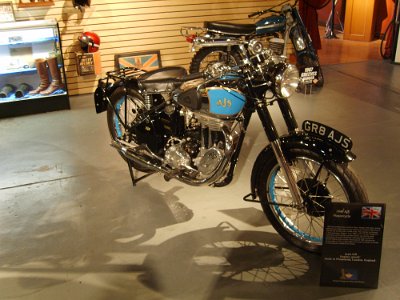 2011-07 Vintage Iron motorcycle museum (1)