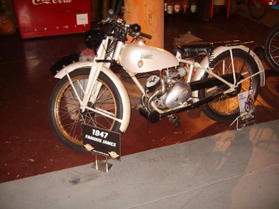 2011-07 Vintage Iron motorcycle museum (11)