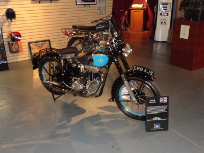 2011-08 Vintage Iron motorcycle museum (3)
