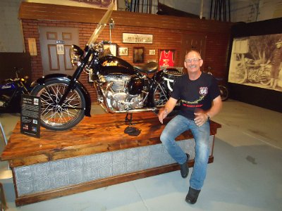 2011-08 Vintage Iron motorcycle museum (7)