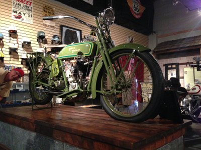 2013-06-19 Miami - Vintage iron motorcycle museum (9)