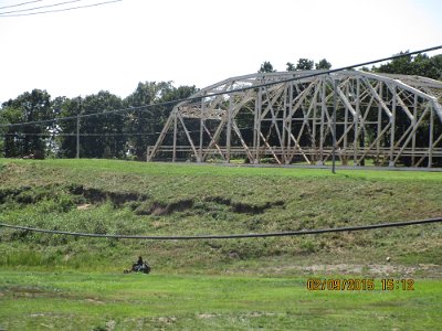 2015-09-02 Verdigris bridge (2)