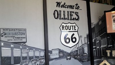 2022-07 Tulsa- Ollie's restaurant by Corey Hapgood 2