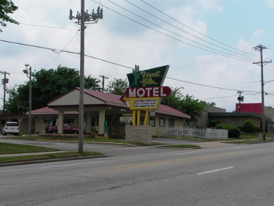 2009 Tulsa - Desert Hills motel