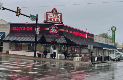 2022-04 Tulsa - Tally's cafe by Mark WIlson 1