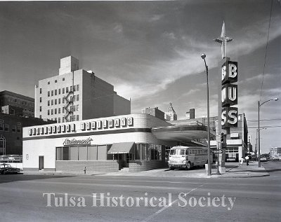 1962 - Tulsa - Continental Trailways bus station