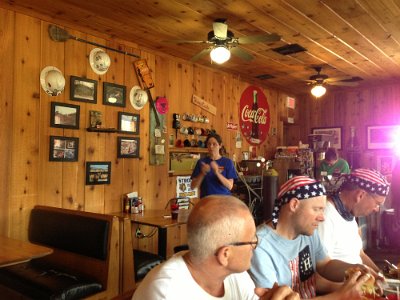 2013-06-19 Stroud - Rock cafe (4)