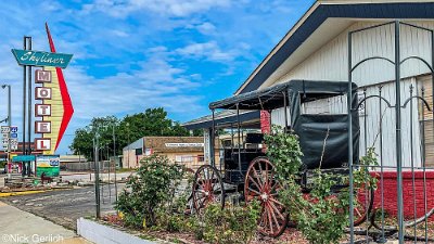 2022 Stroud - Skyliner motel by Nick Gerlich