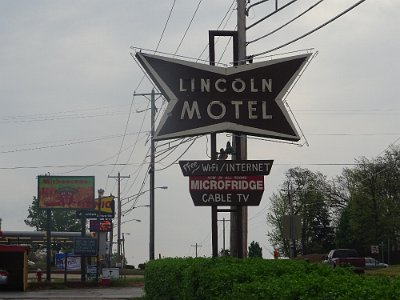 2015-04-08 Lincoln motel (3)