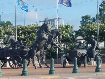 Landrun monument