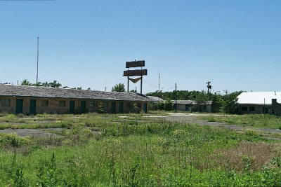 2019-05-30 - Shamrock - Texas motel by Tom Walti (2)