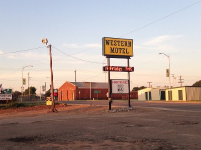 2015-09-03 Shamrock - Western Motel (6)